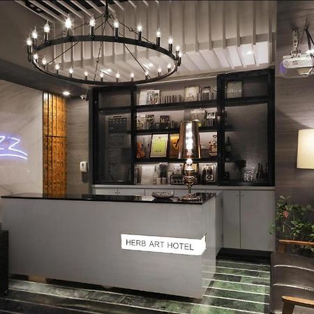 Herb Art Hotel Csilung Kültér fotó