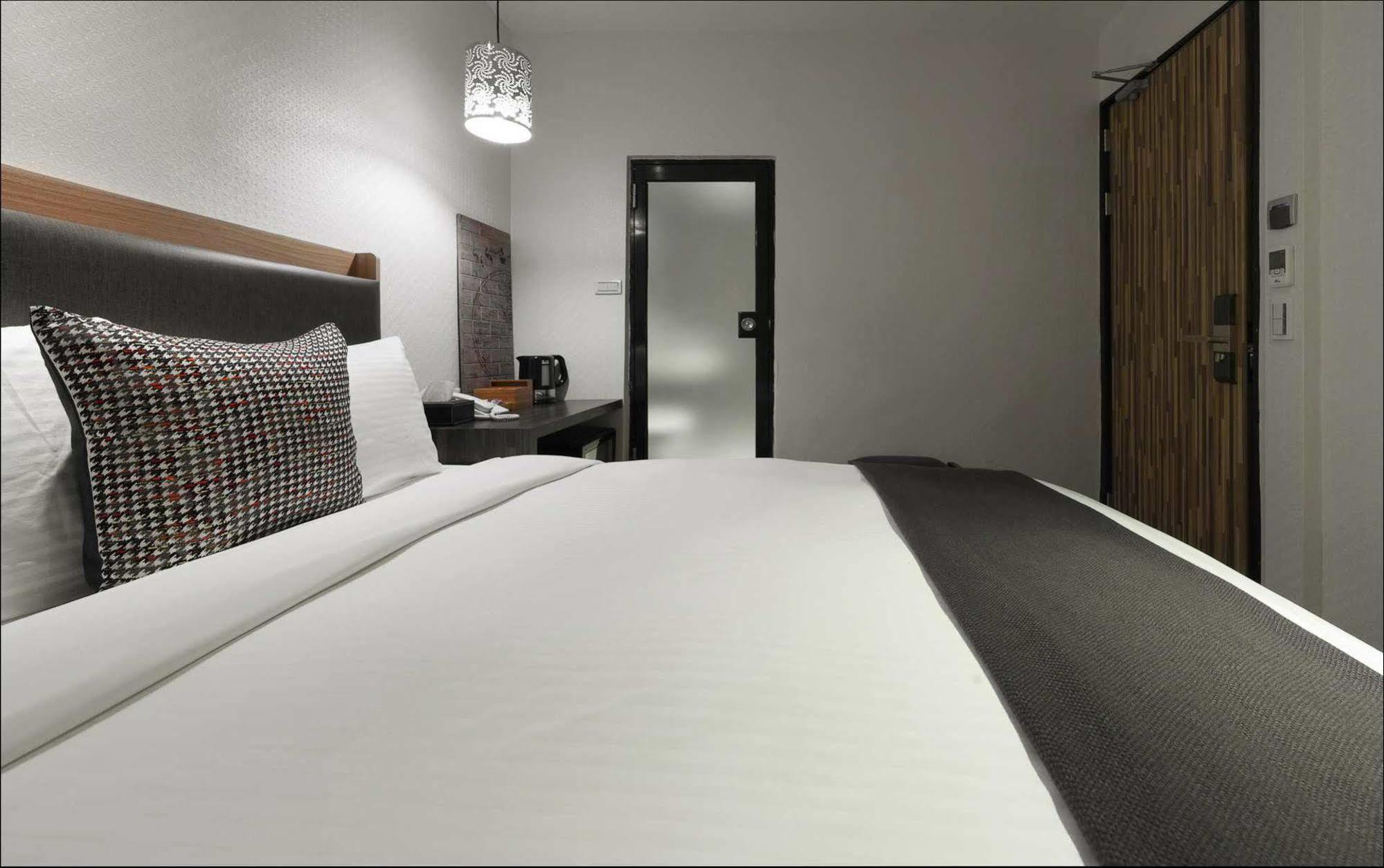 Herb Art Hotel Csilung Kültér fotó