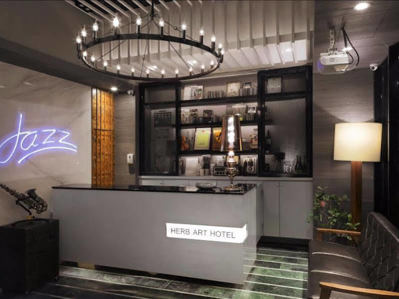 Herb Art Hotel Csilung Kültér fotó